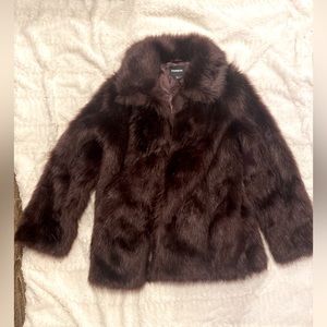 Express Coat. XS. Faux Fur. Plum.